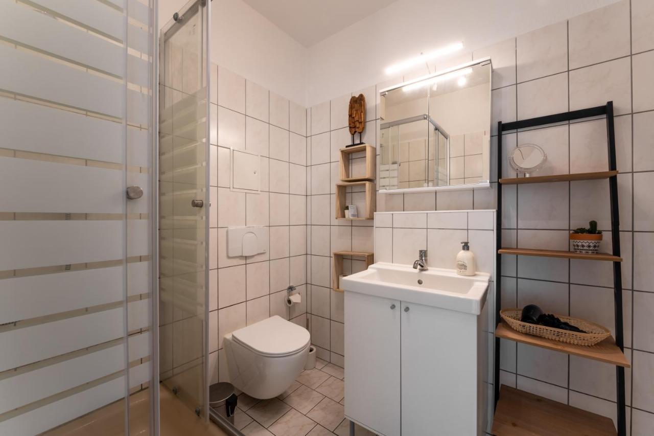 Moderne Eg-Wohnung In Sudenburg Mit Parkplatz, Top Anbindung Magdeburgo Exterior foto